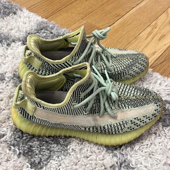 Yeezys - Picture 3 of 4